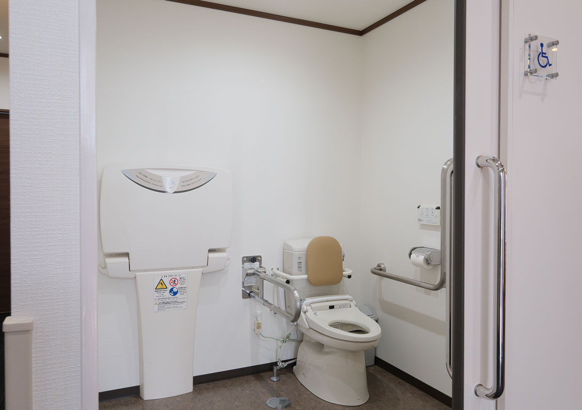 バリアフリートイレ